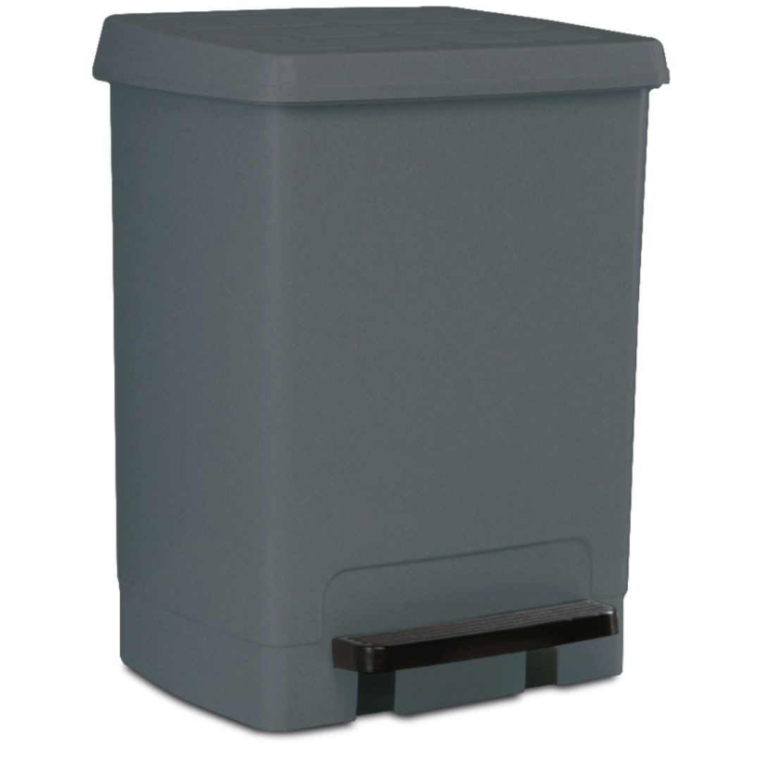 papelera-de-plastico-con-pedal.jpg